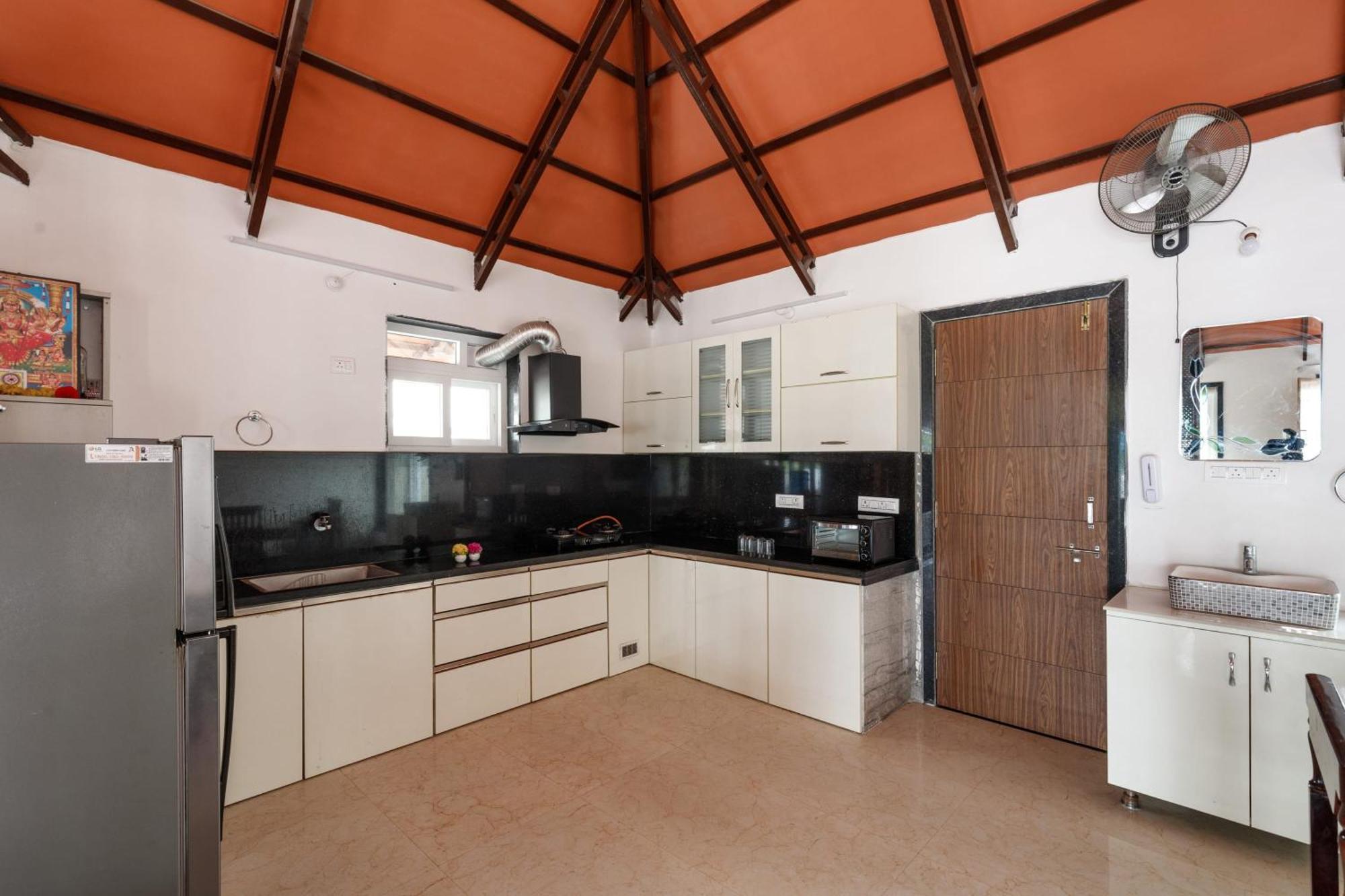 Aqua Lagoon Villa By Secret Turtle Pvt Pool Private Lawn Secunderabad Luaran gambar
