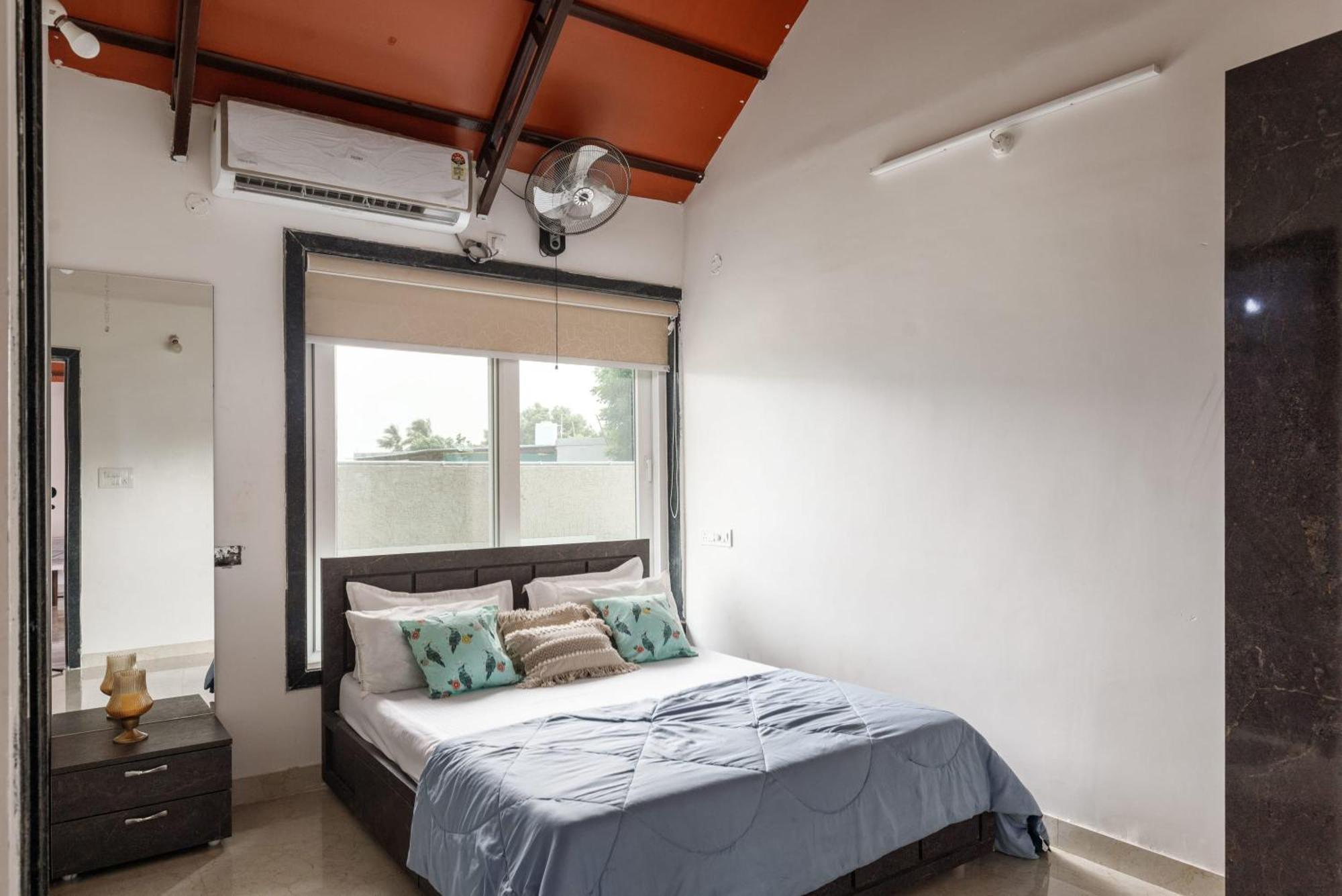 Aqua Lagoon Villa By Secret Turtle Pvt Pool Private Lawn Secunderabad Luaran gambar