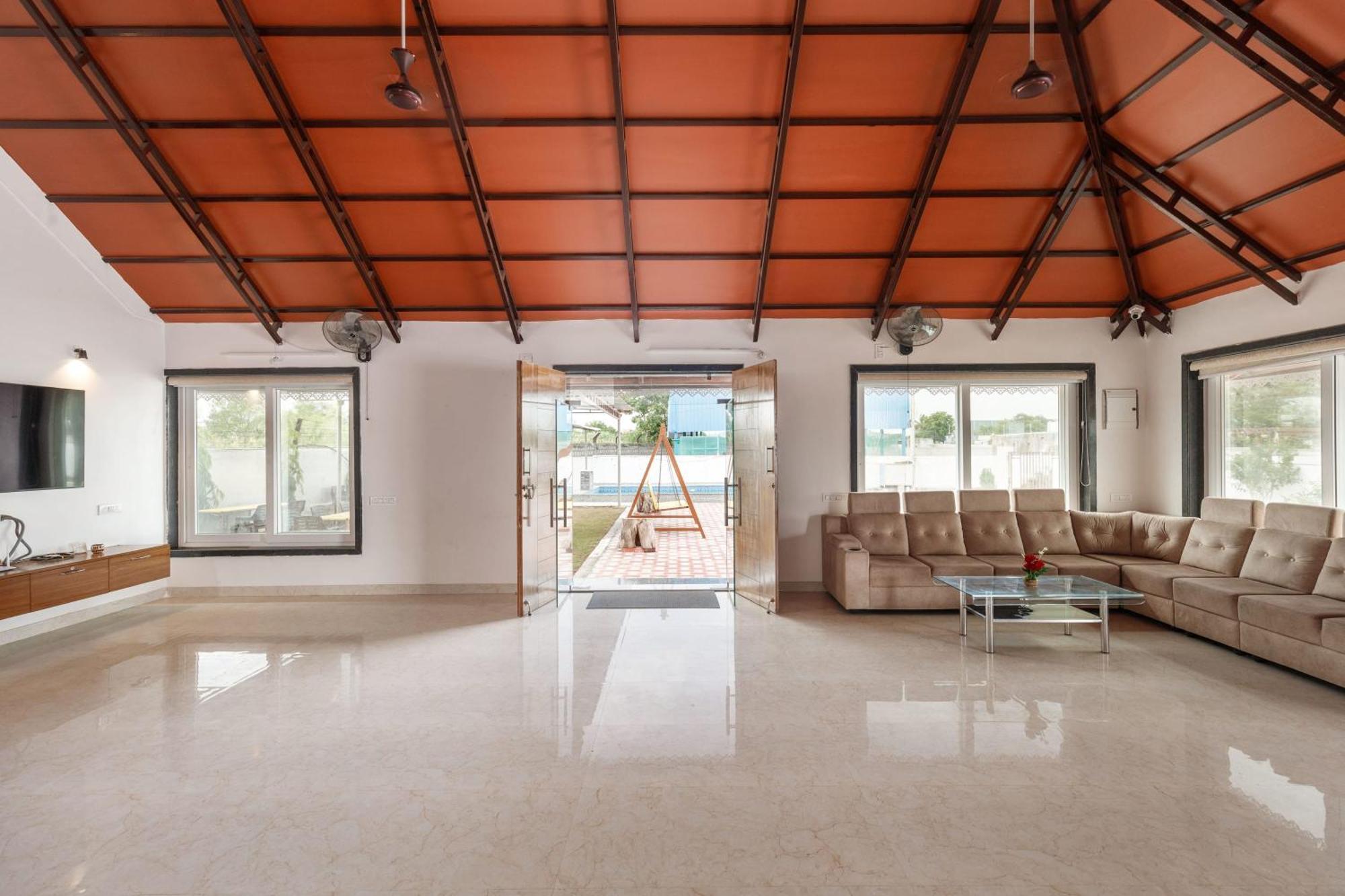 Aqua Lagoon Villa By Secret Turtle Pvt Pool Private Lawn Secunderabad Luaran gambar